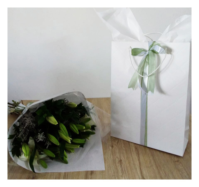 BUNCH OF LILLIES GIFT BAG WITH CHOCOLATES MATCHING WRAPPING
